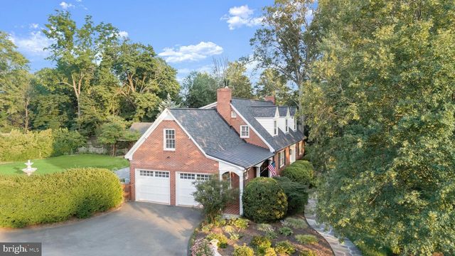 9305 MAIN ST, Manassas, VA 20110
