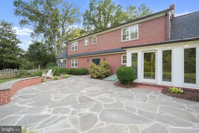9305 MAIN ST, Manassas, VA 20110