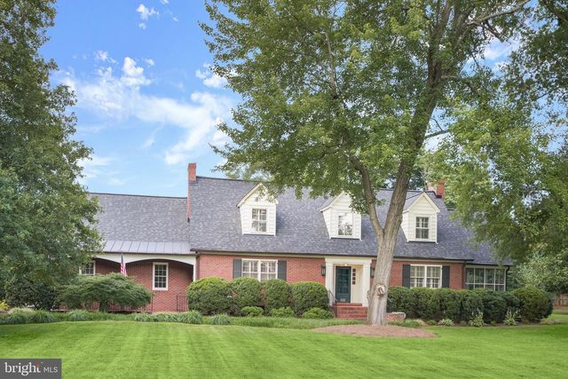 9305 MAIN ST, Manassas, VA 20110