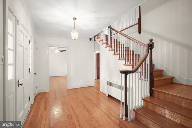 9305 MAIN ST, Manassas, VA 20110