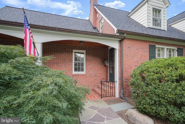 9305 MAIN ST, Manassas, VA 20110