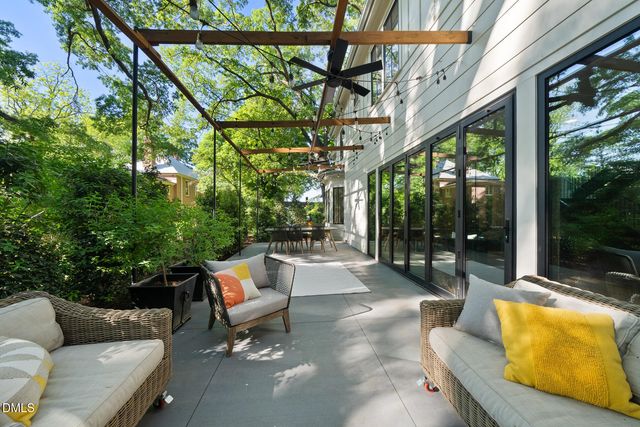 320 N College Street, Wake Forest, NC 27587