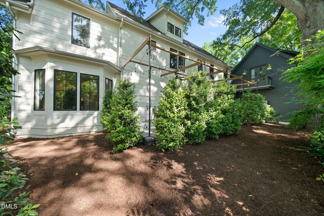 320 N College Street, Wake Forest, NC 27587