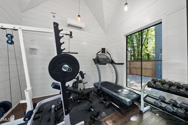 320 N College Street, Wake Forest, NC 27587