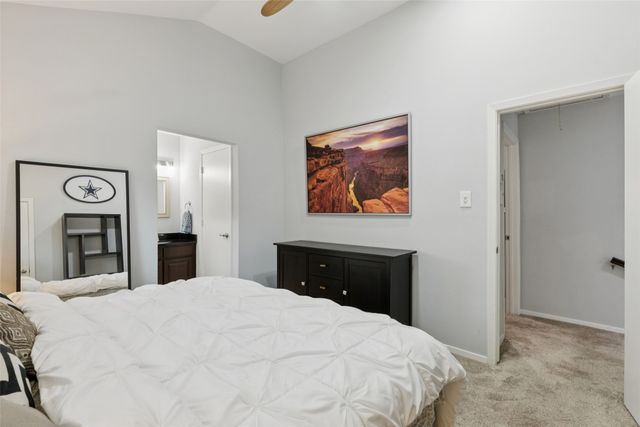 4006 Holland Avenue B, Dallas, TX 75219