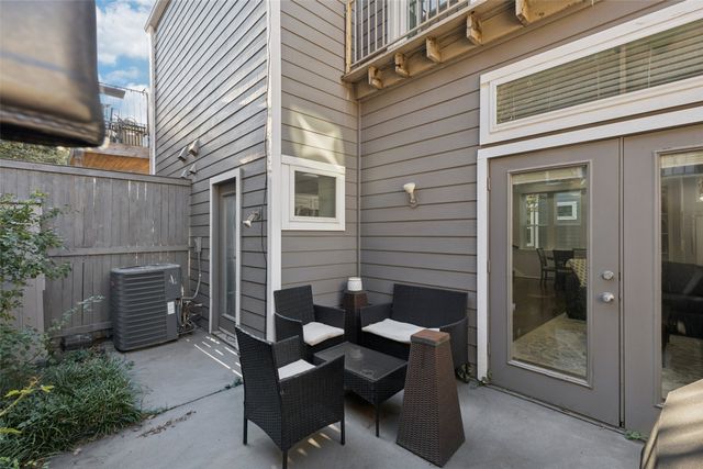 4006 Holland Avenue B, Dallas, TX 75219