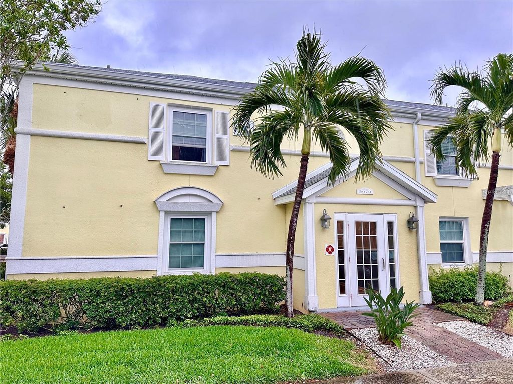 5070 BEACH DRIVE SE A, St Petersburg, FL 33705