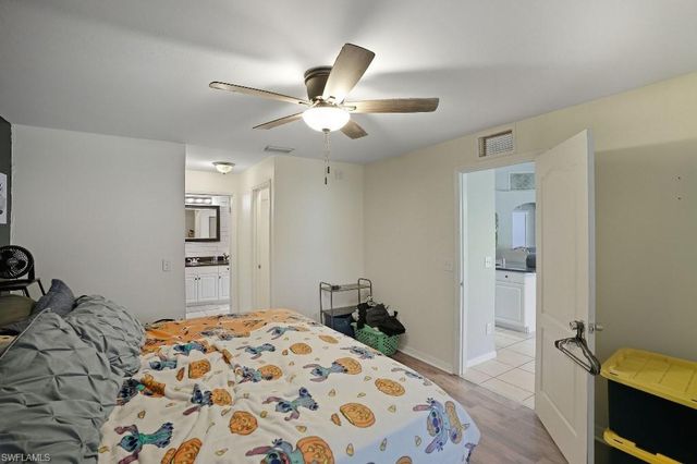 2602 15th ST SW, Lehigh Acres, FL 33976