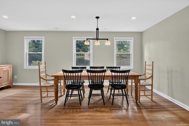 15004 ROCKING SPRING DR, Rockville, MD 20853