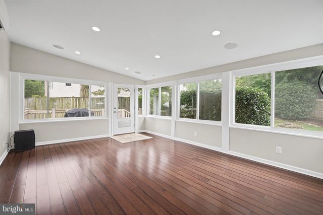 15004 ROCKING SPRING DR, Rockville, MD 20853