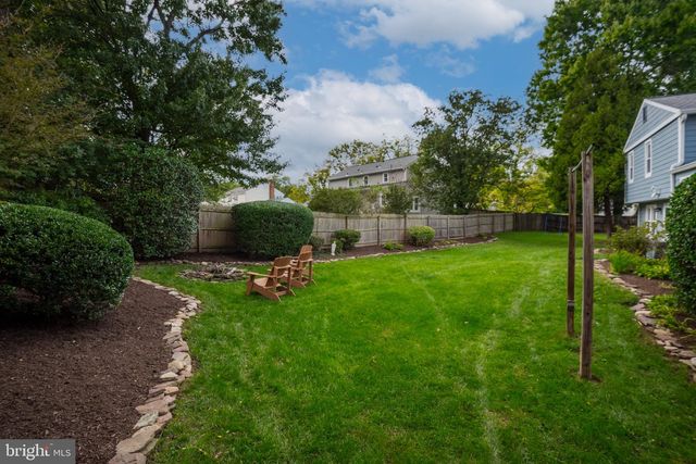 15004 ROCKING SPRING DR, Rockville, MD 20853