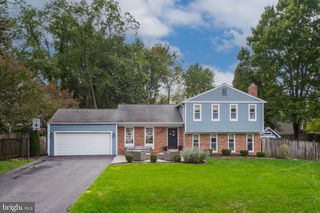 15004 ROCKING SPRING DR, Rockville, MD 20853
