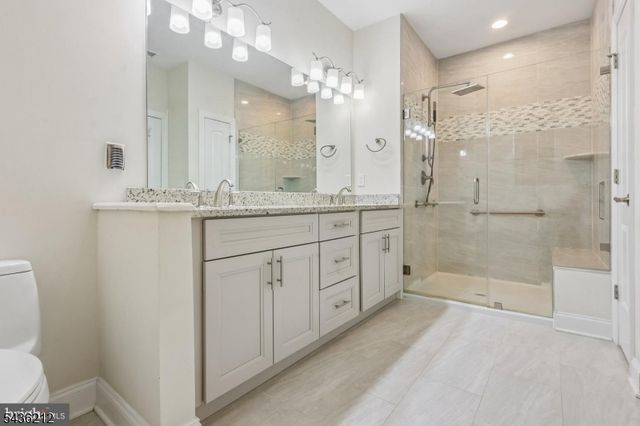 3 Samarpan Ct, Robbinsville Twp., NJ 08520