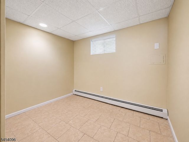 211 Walnut Ave, Bogota Boro, NJ 07603