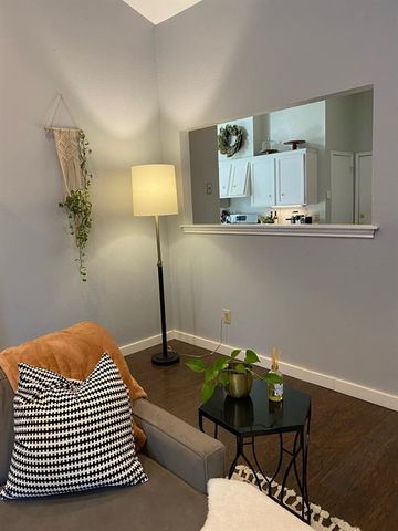 9309 Roxanna DR, Austin, TX 78748