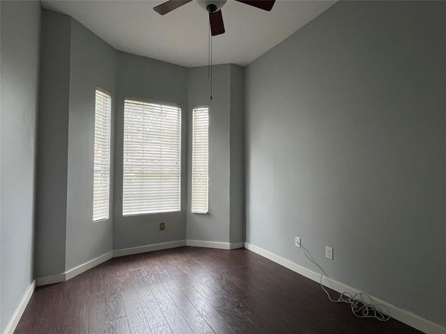 9309 Roxanna DR, Austin, TX 78748