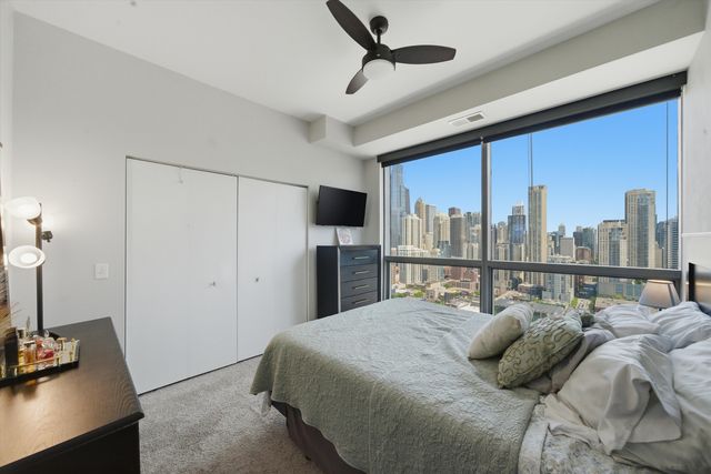 303 W Ohio Street 2902, Chicago, IL 60654