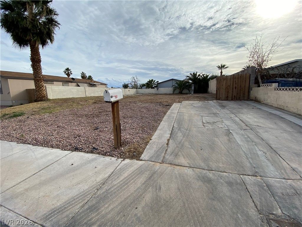 4731 Hildago Way, Las Vegas, NV 89121 — exterior