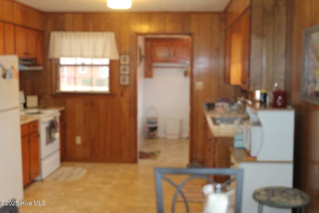 203 Northwood Drive, Whiteville, NC 28472