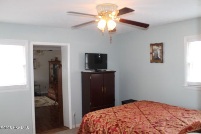 203 Northwood Drive, Whiteville, NC 28472