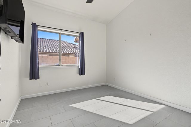 8109 W NICOLET Avenue, Glendale, AZ 85303