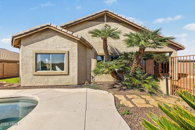 8109 W NICOLET Avenue, Glendale, AZ 85303