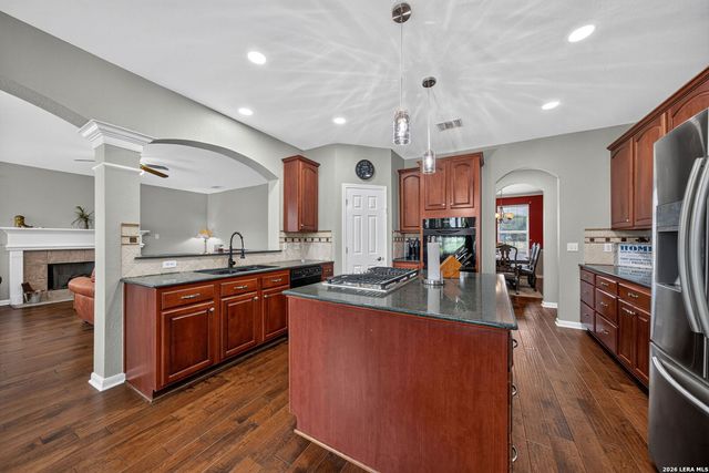 265 Private Road 4661, Castroville, TX 78009