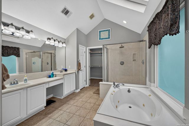 265 Private Road 4661, Castroville, TX 78009
