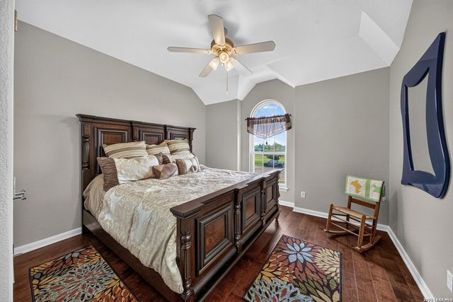 265 Private Road 4661, Castroville, TX 78009