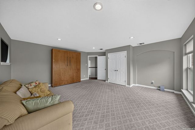 265 Private Road 4661, Castroville, TX 78009