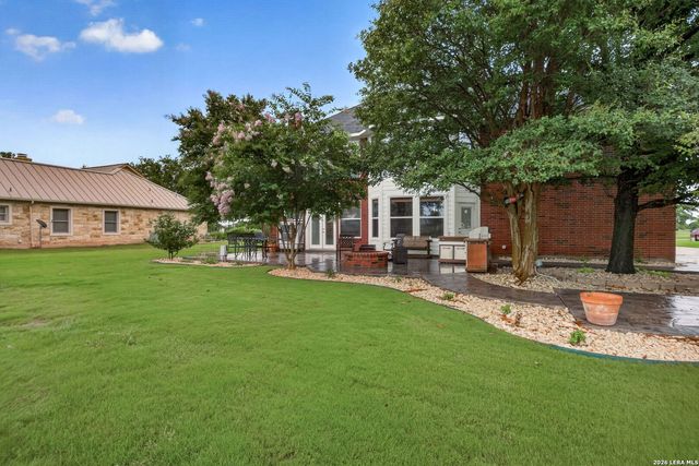 265 Private Road 4661, Castroville, TX 78009