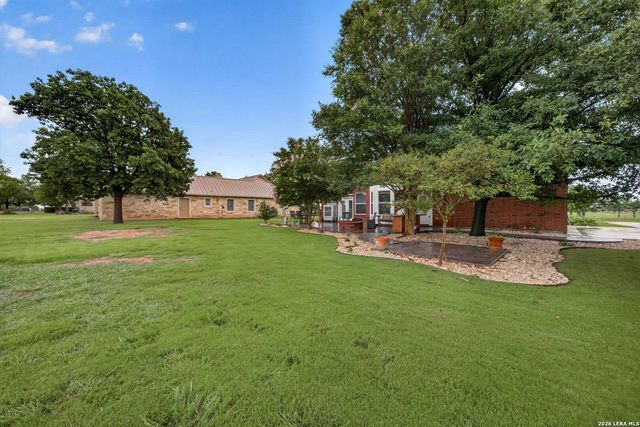 265 Private Road 4661, Castroville, TX 78009