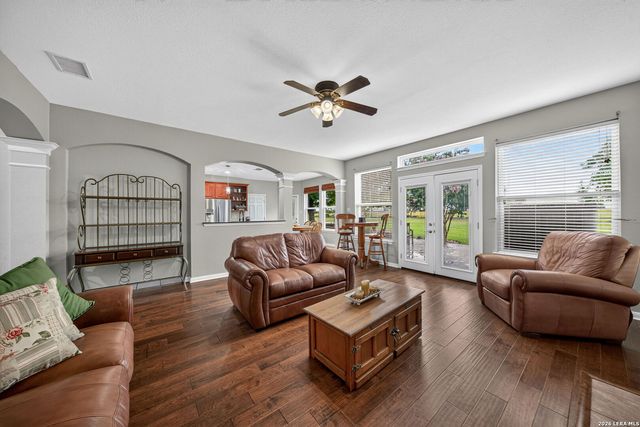 265 Private Road 4661, Castroville, TX 78009