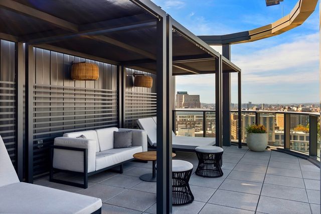 55 Lagrange St 1901, Boston, MA 02116