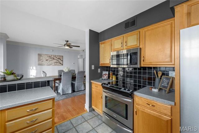 5510 Waterman Boulevard 202, St Louis, MO 63112