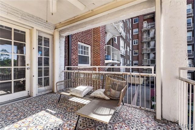 5510 Waterman Boulevard 202, St Louis, MO 63112