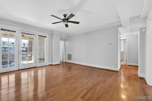 5510 Waterman Boulevard 202, St Louis, MO 63112