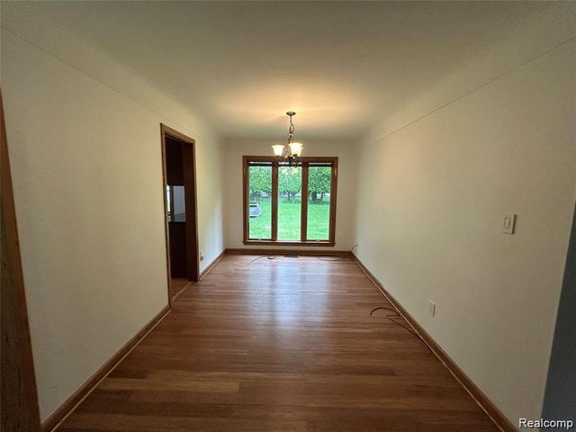 25426 Edgemont Drive, Southfield, MI 48033