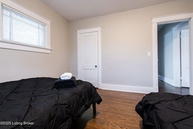 1806 Fernwood Ave, Louisville, KY 40205