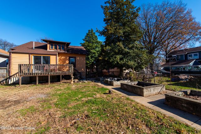 1806 Fernwood Ave, Louisville, KY 40205