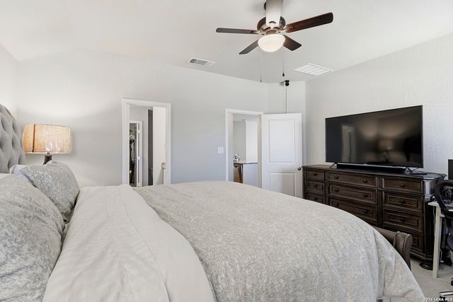 5911 Akin Stroll, San Antonio, TX 78261