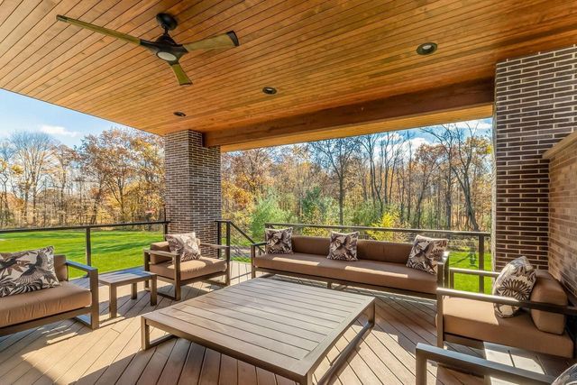 3890 Maxon DRIVE, Slinger, WI 53086