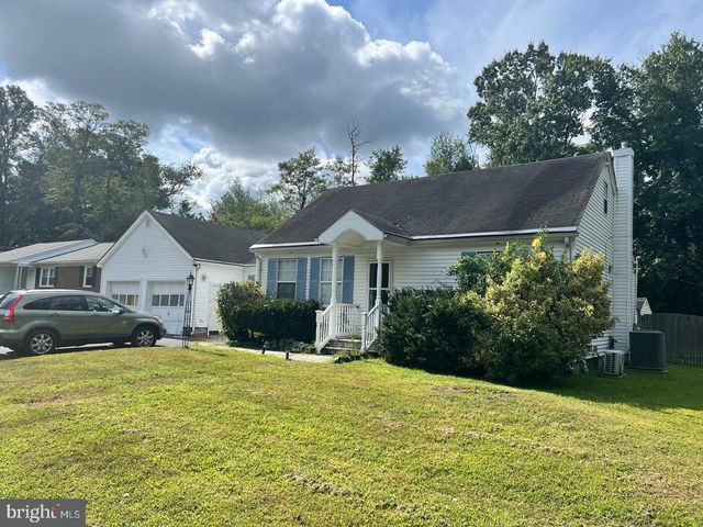 420 VILLANOVA RD, Glassboro, NJ 08028