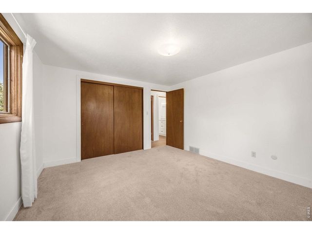1229 Gateway Dr, Loveland, CO 80537