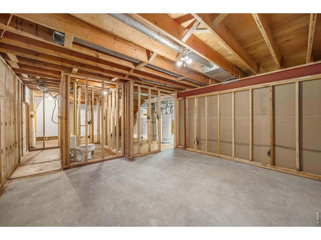 1229 Gateway Dr, Loveland, CO 80537