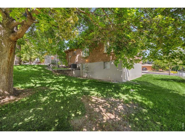1229 Gateway Dr, Loveland, CO 80537