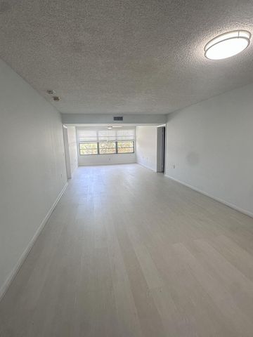 3511 Village Boulevard 401, West Palm Beach, FL 33409