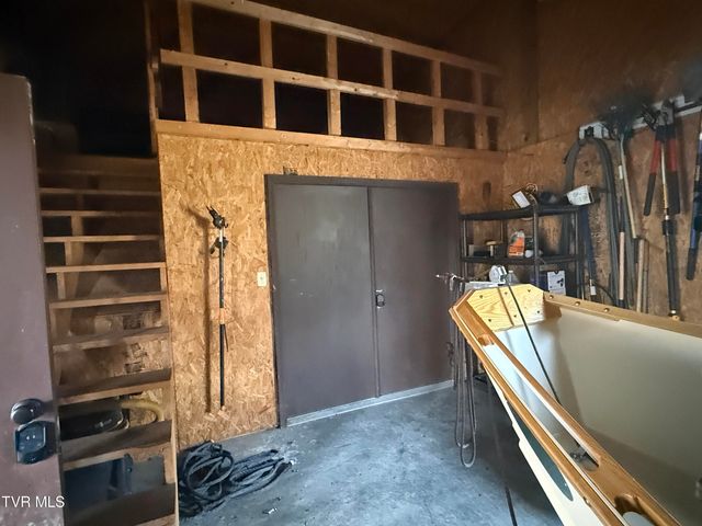 426 River Island Road, Elizabethton, TN 37643