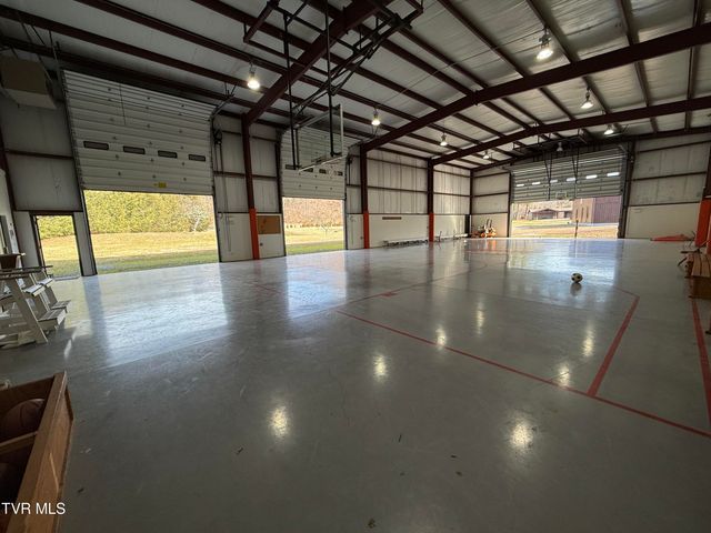 426 River Island Road, Elizabethton, TN 37643