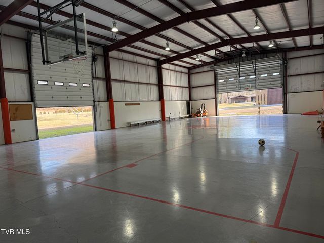 426 River Island Road, Elizabethton, TN 37643